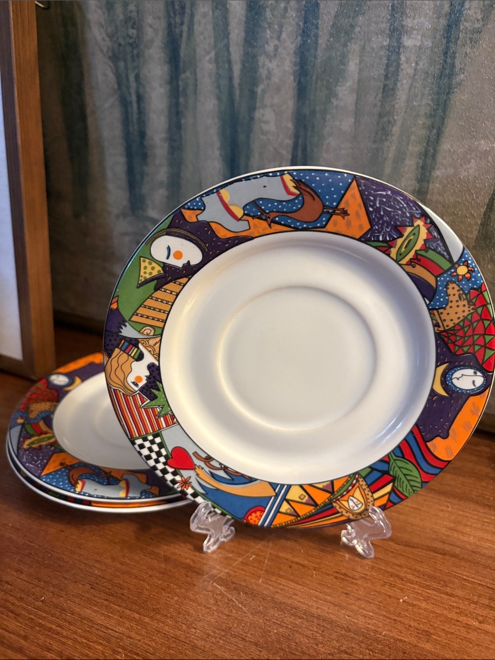 VTG 1991 VITROMASTER Metropolitan Saucers Set of 3